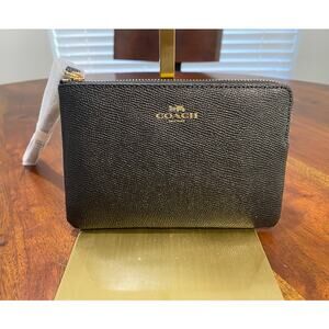 NWT Coach Corner Zip Wristlet Black